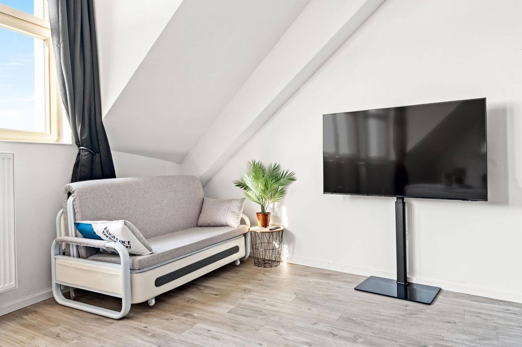 Mint Apartment Ueber Der Stadt Parken Kueche Wifi Berlin Exterior foto