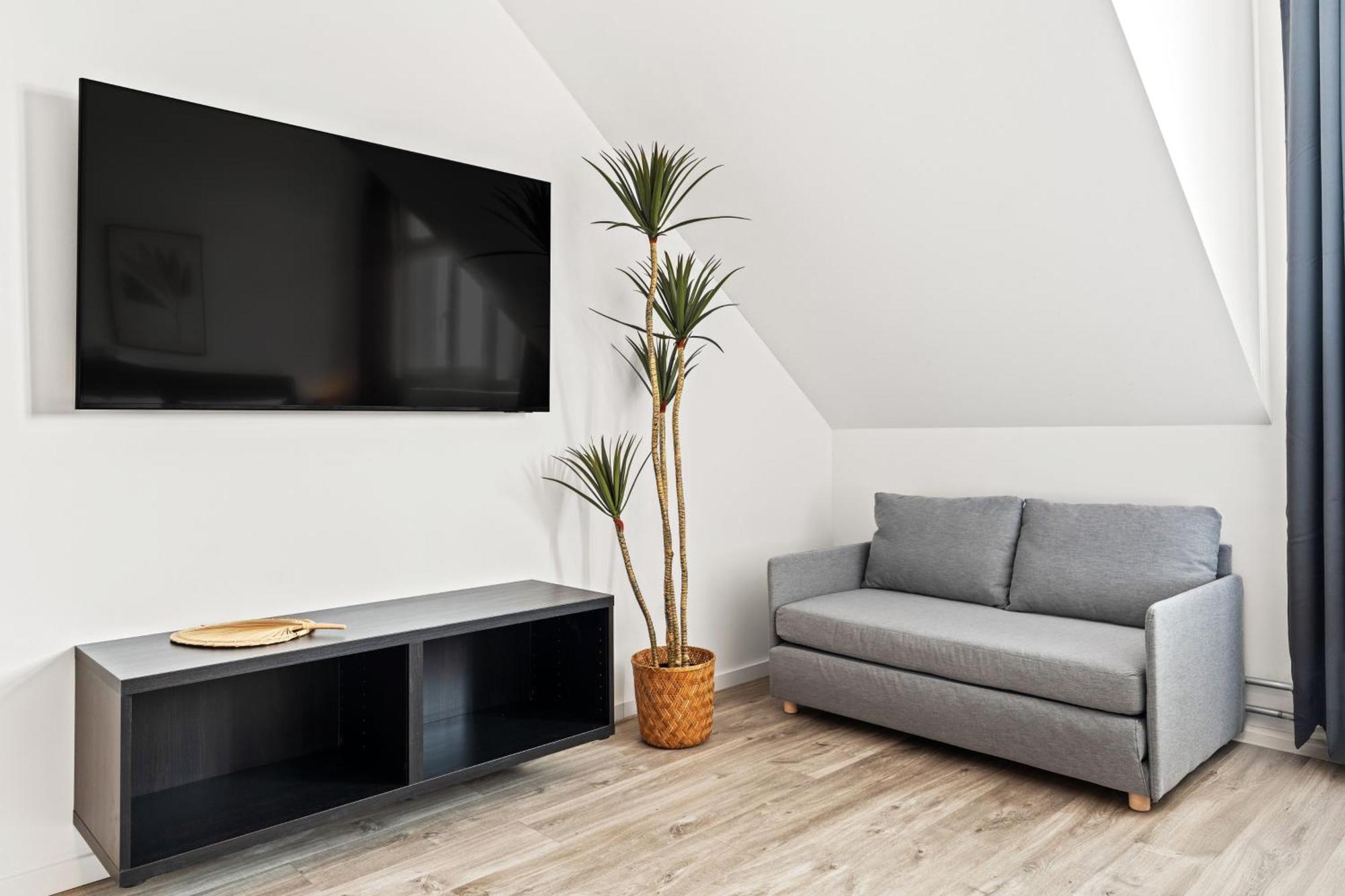 Mint Apartment Ueber Der Stadt Parken Kueche Wifi Berlin Exterior foto